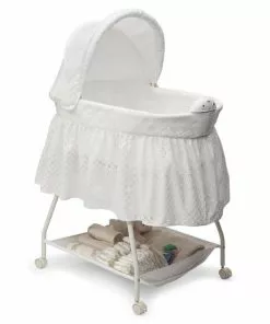 Delta Children Deluxe Sweet Beginnings Bassinet