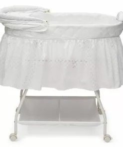 Delta Children Deluxe Sweet Beginnings Bassinet