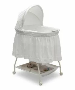 Delta Children Deluxe Sweet Beginnings Bassinet