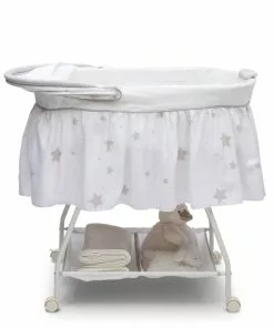 Delta Children Deluxe Sweet Beginnings Bassinet