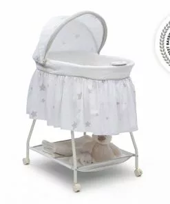 Delta Children Deluxe Sweet Beginnings Bassinet
