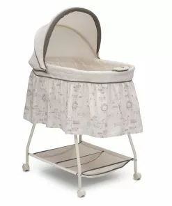 Delta Children Deluxe Sweet Beginnings Bassinet