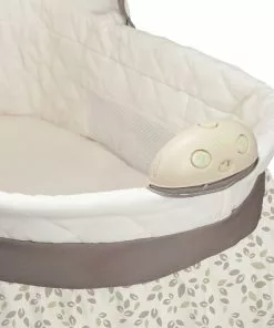Delta Children Deluxe Sweet Beginnings Bassinet
