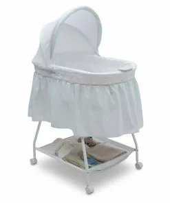 Delta Children Deluxe Sweet Beginnings Bassinet