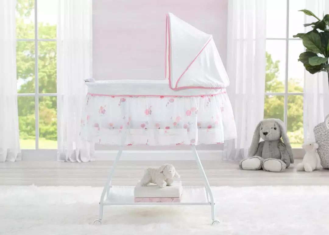 Delta Children Bassinets Classic Breeze Bassinet 10 Delta Children Bassinets Classic Breeze Bassinet