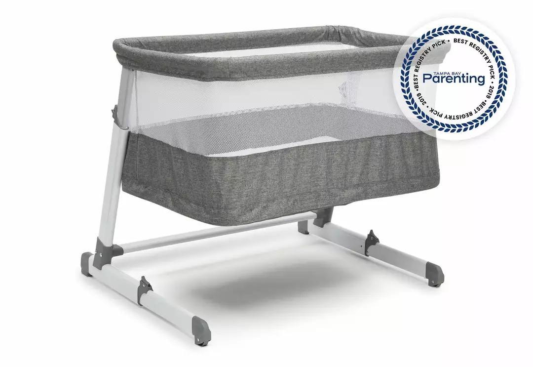 Simmons Kids® Room2Grow Convertible Bassinet