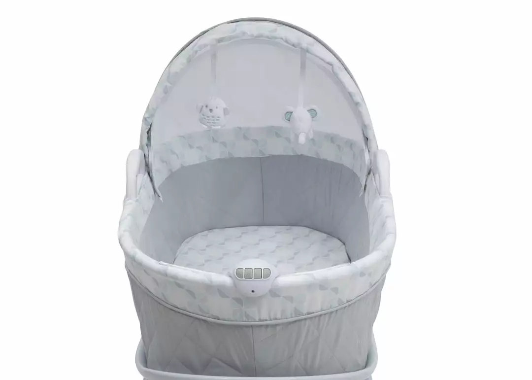 Delta Children Bassinets Deluxe Moses Bassinet 23 Delta Children Bassinets Deluxe Moses Bassinet