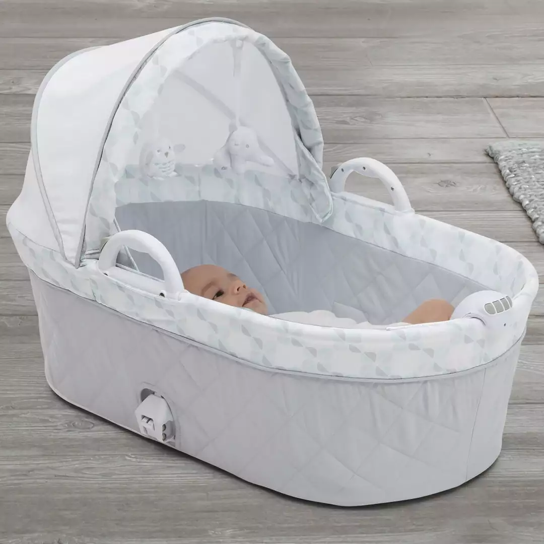 Delta Children Bassinets Deluxe Moses Bassinet 5 Delta Children Bassinets Deluxe Moses Bassinet