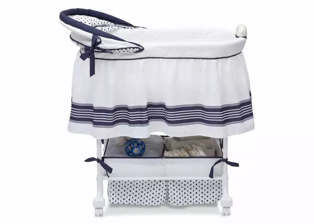 Delta Children Gliding Bassinet Bassinets 8 Delta Children Gliding Bassinet Bassinets