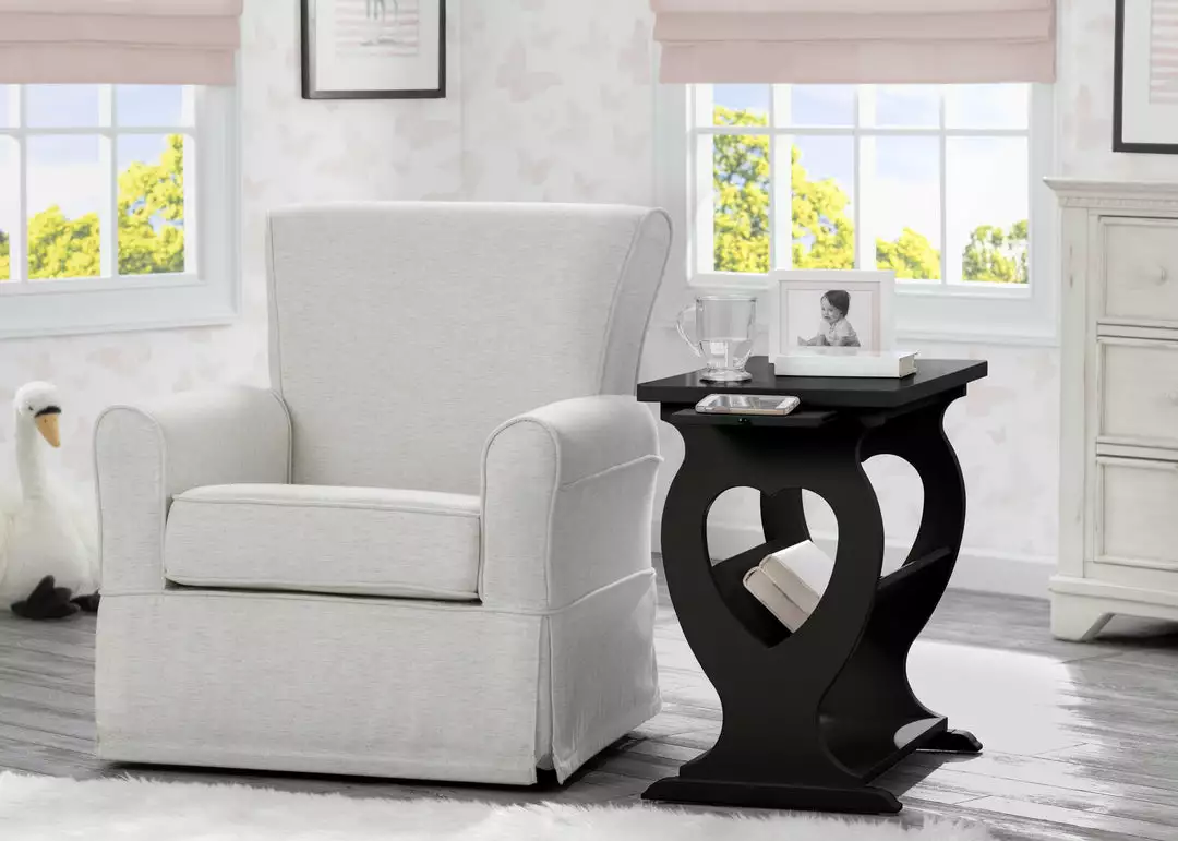 Delta Children Canton End Table/Side Table For The Nursery 11 Delta Children Canton End Table/Side Table For The Nursery