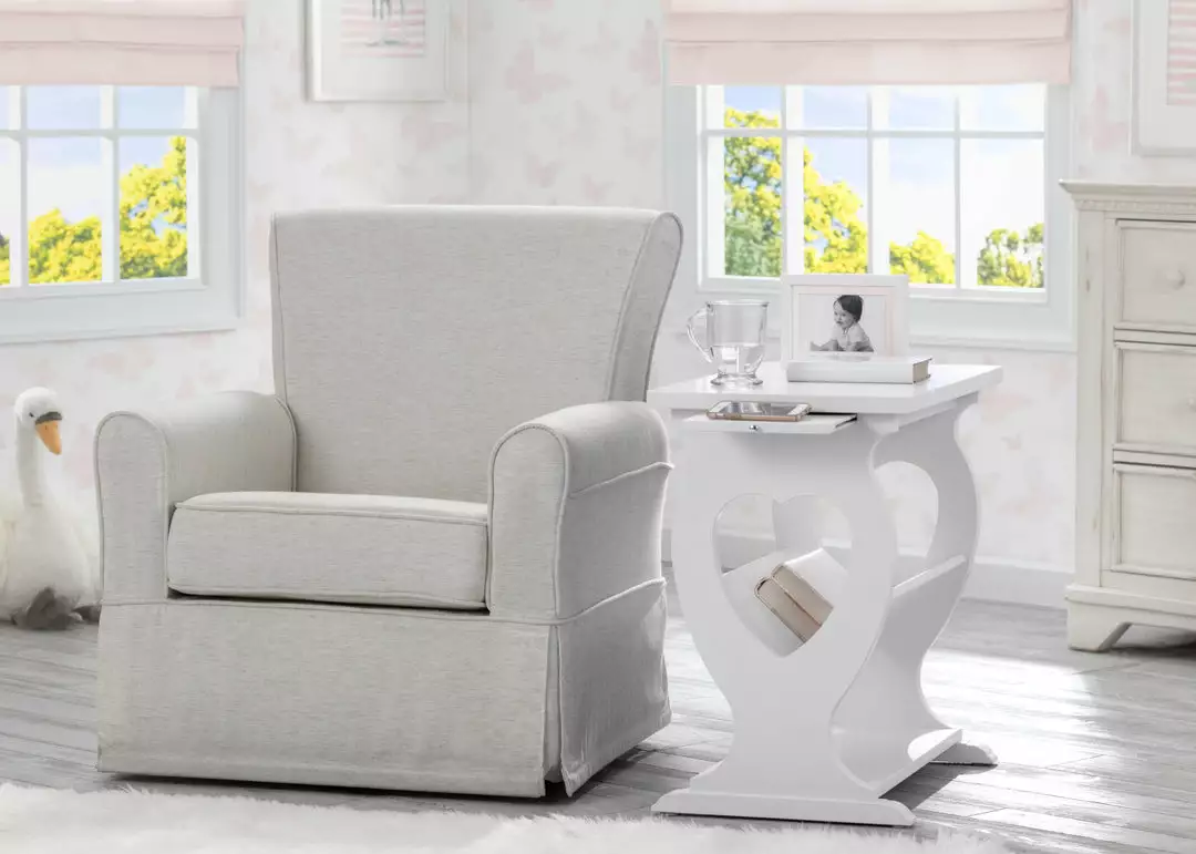 Delta Children Canton End Table/Side Table For The Nursery 7 Delta Children Canton End Table/Side Table For The Nursery