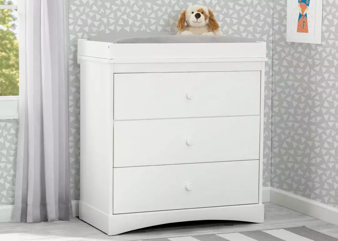 Delta Children Sutton 3 Drawer Dresser With Changing Top 3 Delta Children Sutton 3 Drawer Dresser With Changing Top