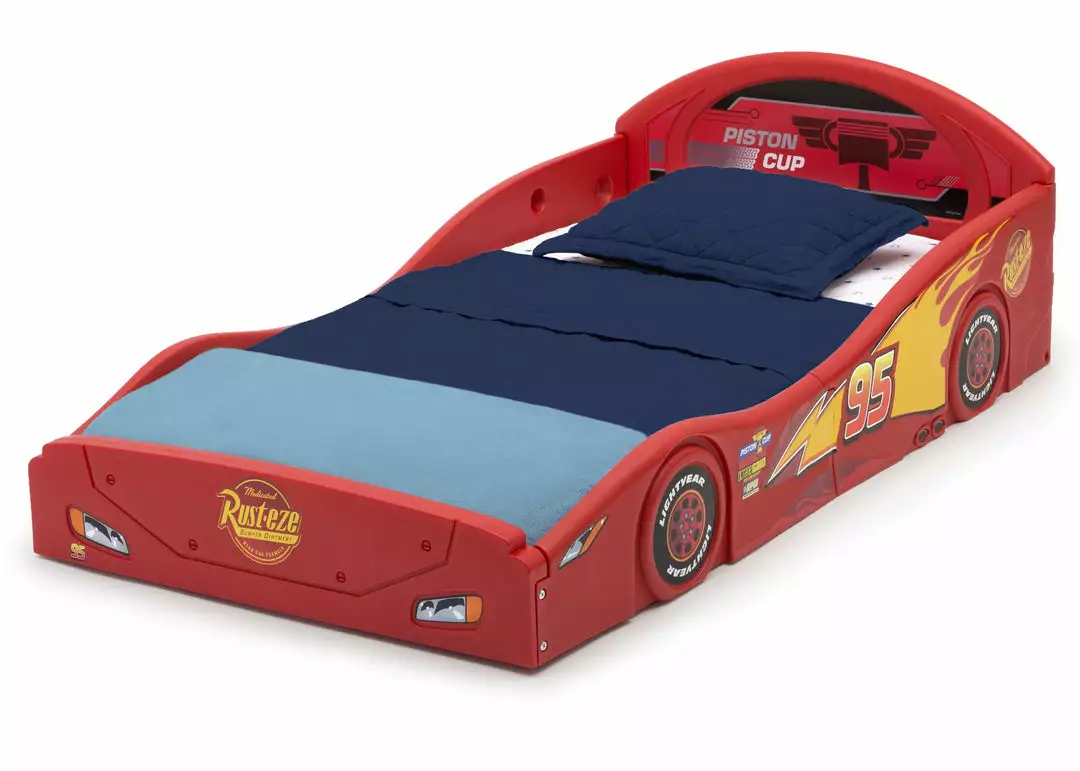 Disney/Pixar Cars Lightning McQueen Plastic Sleep And Play Toddler Bed 5 Disney/Pixar Cars Lightning McQueen Plastic Sleep And Play Toddler Bed