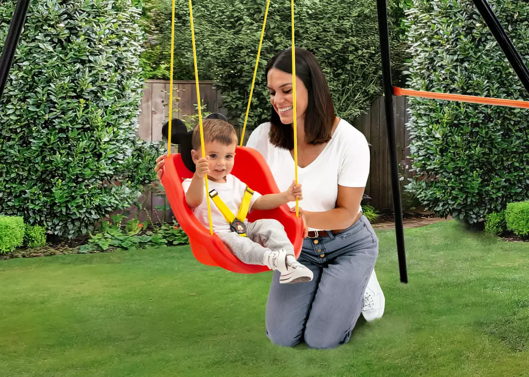 Delta Children Mickey Mouse 2-in-1 Outdoor Kids Swing 4 Delta Children Mickey Mouse 2-in-1 Outdoor Kids Swing