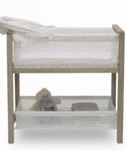 Simmons Kids Bassinets Farmhouse 2-in-1 Wood Bedside Bassinet Sleeper And Changer