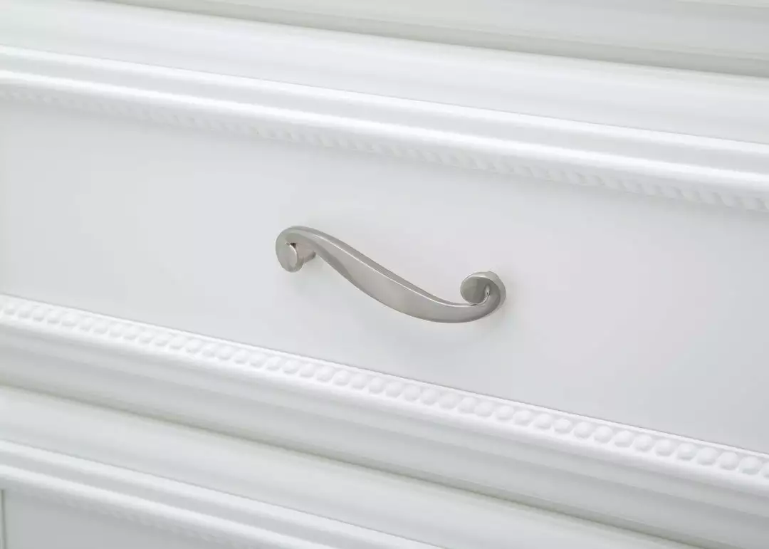 Simmons Kids Dressers & Changing Tables Fairytale 5 Drawer Chest 9 Simmons Kids Dressers & Changing Tables Fairytale 5 Drawer Chest