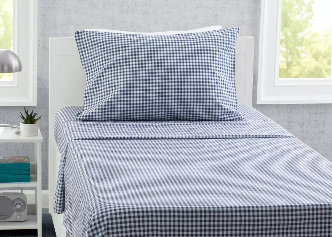 Delta Children Navy Gingham 3-Piece Twin Sheet Set 3 Delta Children Navy Gingham 3-Piece Twin Sheet Set