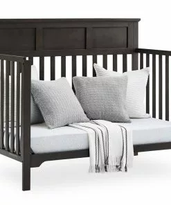 Delta Children Baby Cribs Sweet Beginnings Hart Flat Top 6-in-1 Convertible Crib