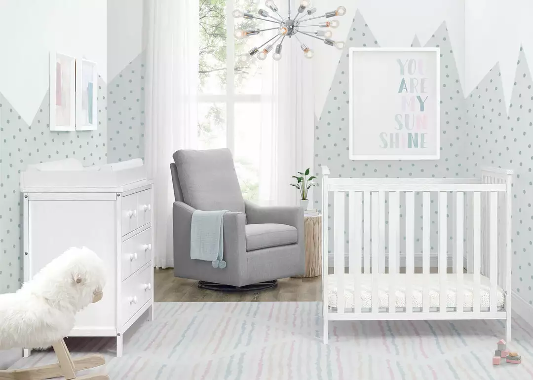 Delta Children Middleton Mini Crib With 2.75-Inch Mattress 7 Delta Children Middleton Mini Crib With 2.75-Inch Mattress