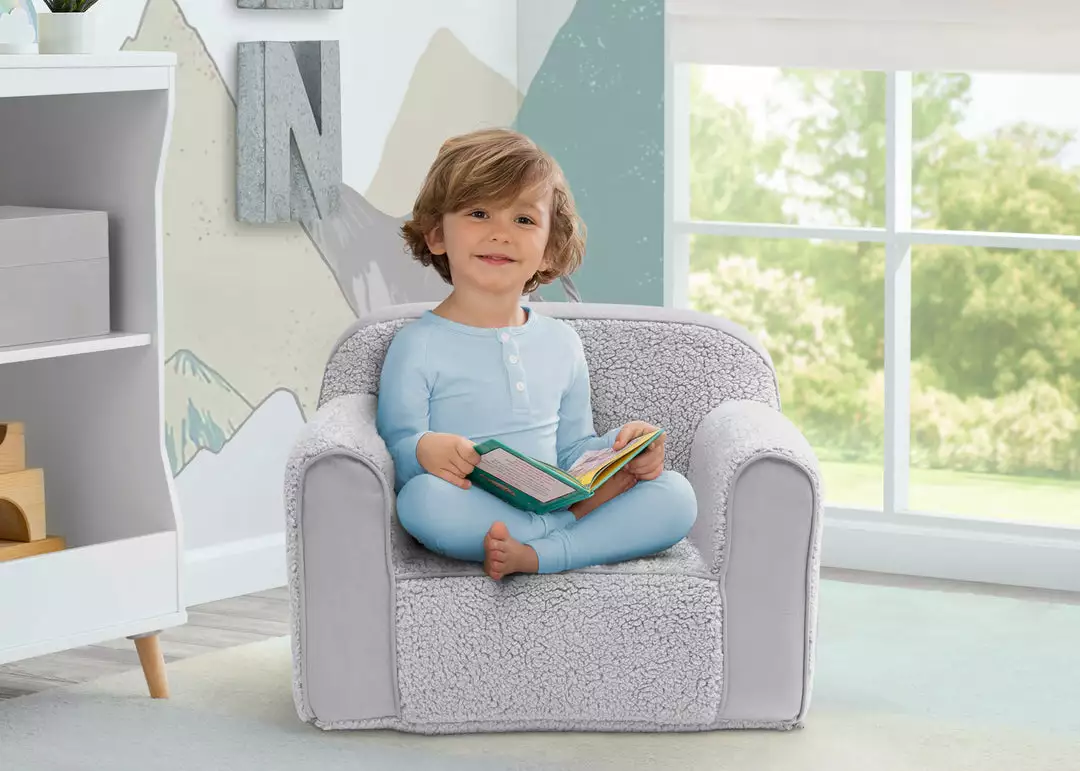 Delta Children Cozee Sherpa And Suede Chair For Kids Kids’ Chairs 3 Delta Children Cozee Sherpa And Suede Chair For Kids Kids’ Chairs